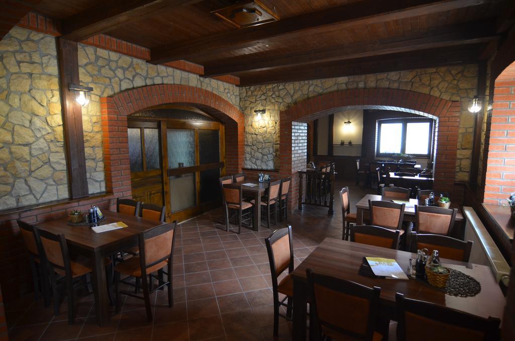 Penzion Zajecak Zaječí Bagian luar foto